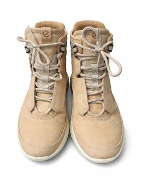ECCO Dyneema Leather Hiking Boots Womens Size 39 Beige Comfort Shoes